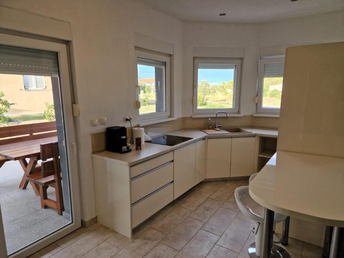 Apartman Luca *